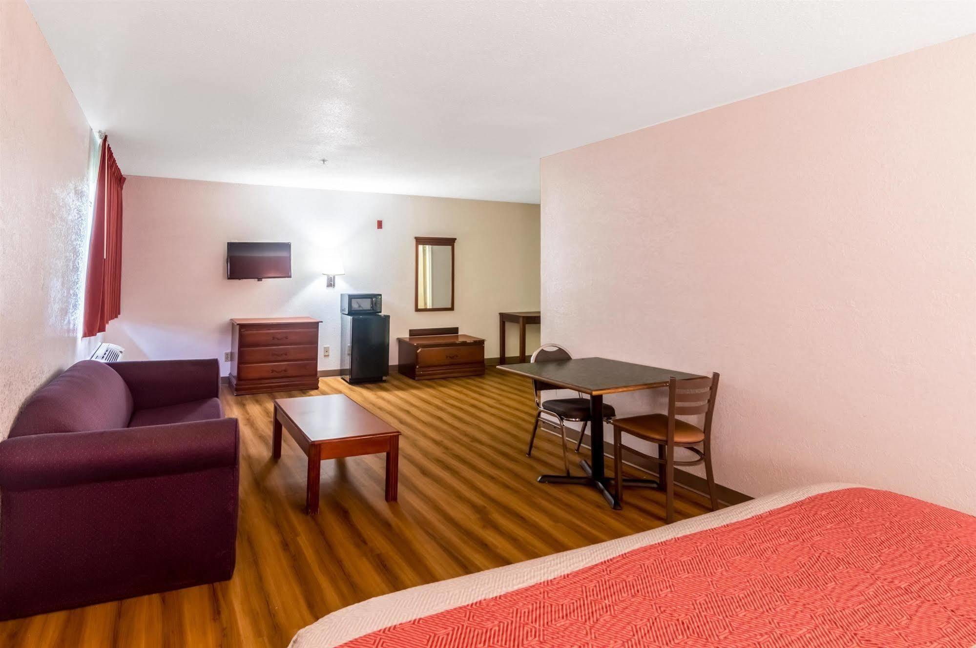6-oklahoma City, Ok Hotel Oklahoma City